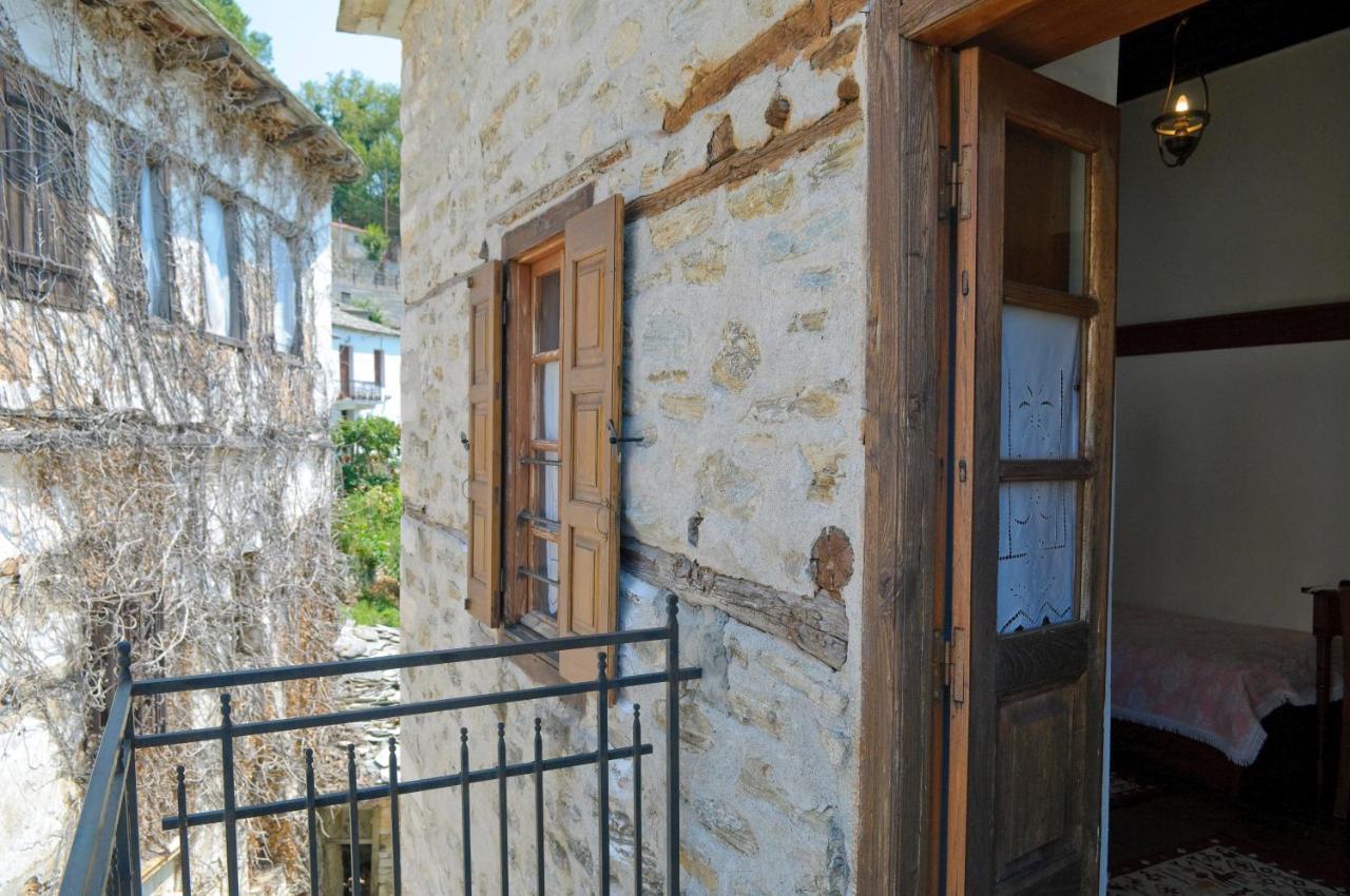 Hotel Alatinos Pinakátai Exterior foto
